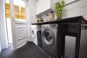 Photo 16- click for photo gallery